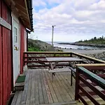 Lofoten Og Rorbuer Lodge *