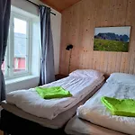 Lofoten Og Rorbuer Alojamento de Turismo Selvagem Sørvågen
