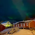 Lofoten Og Rorbuer Lodge