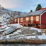 Lofoten Og Rorbuer Alojamento de Turismo Selvagem *