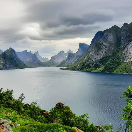 Lofoten Resort Lodge Sorvagen