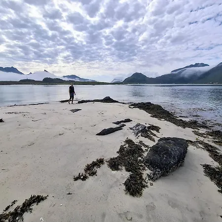 بيت خشبي Lofoten Og Rorbuer *