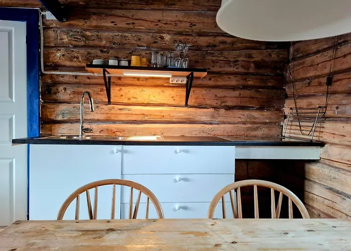 Lofoten Og Rorbuer Сёрвоген