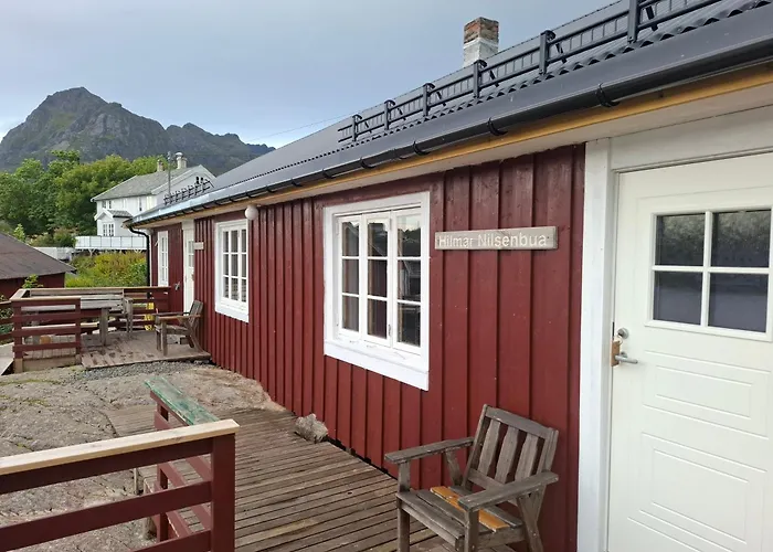 Lofoten Og Rorbuer بيت خشبي
