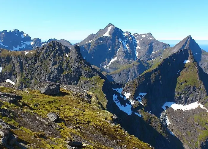 Lofoten Og Rorbuer بيت خشبي *