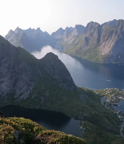 بيت خشبي Lofoten Og Rorbuer
