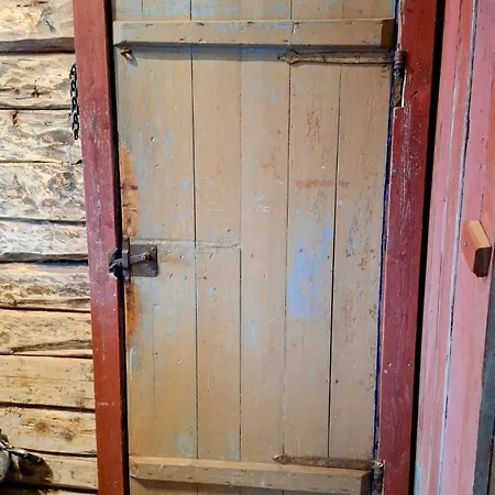 Lofoten Og Rorbuer 山林小屋 *