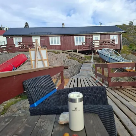 Lofoten Og Rorbuer 山林小屋 *